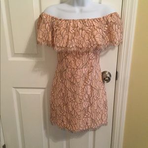 🎊 Off The Shoulder Dress - NWOT